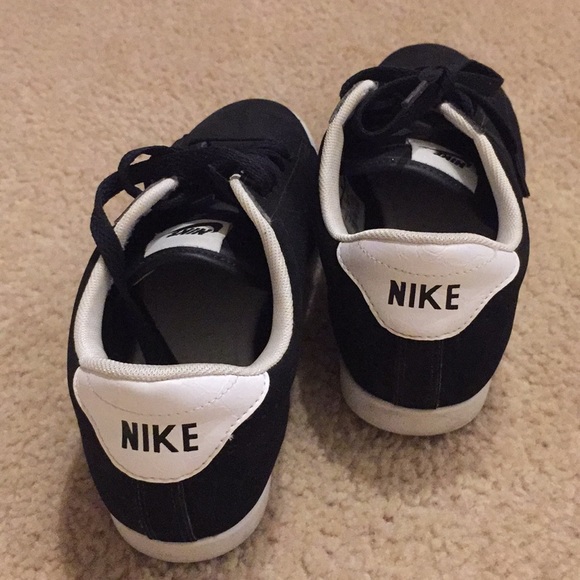 Women’s Nike Sportswear - Picture 5 of 6